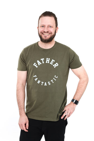 Father Fantastic – Army